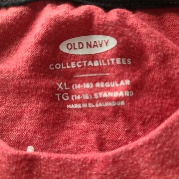 𝅺OLD Navy Collectabilitees Red Legendary Mario T-Shirt - Picture 2 of 4